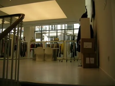 Showroom — foto 11